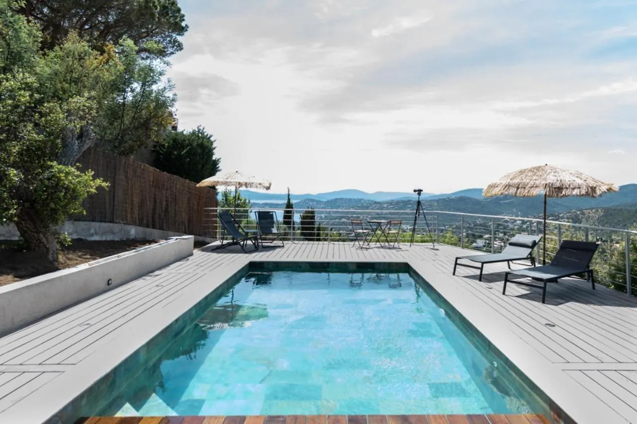 Splendid Villa With Swimming Pool & Sea View Saint-Peire-sur-Mer France