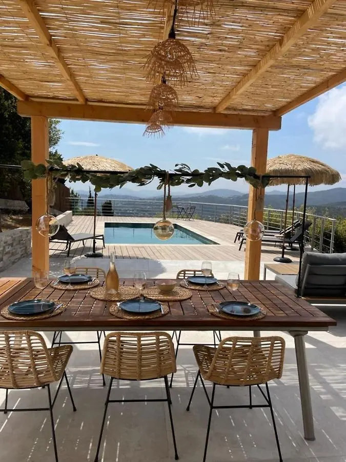 Splendid Villa With Swimming Pool & Sea View Saint-Peire-sur-Mer