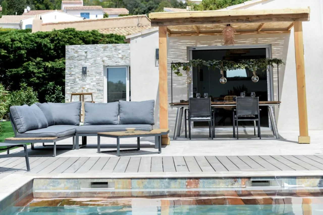 Splendid Villa With Swimming Pool & Sea View Saint-Peire-sur-Mer France